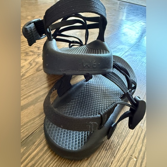 Chaco Classic Black Double Strap Sandal Size 6 - Picture 4 of 4